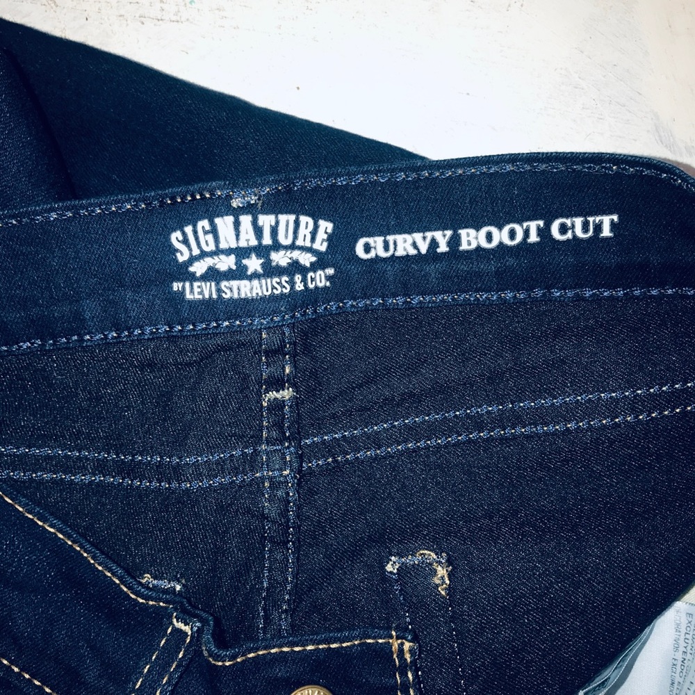 BOOTCUT LEVIS - Picture 2 of 2